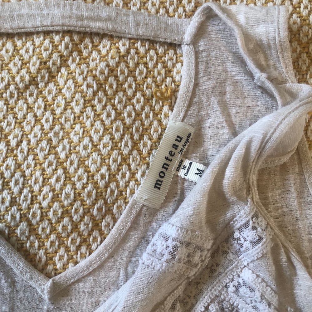 Ivory Tank Top - Picture 2 of 2